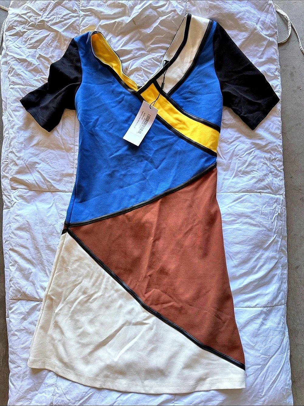 Karen Millen Color Block Mini Dress Size Medium NWT